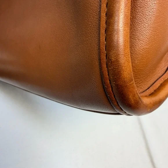 Coach Vintage Court Bag 9870 British Tan Original Hangtag Crossbody USA - Picture 7 of 16